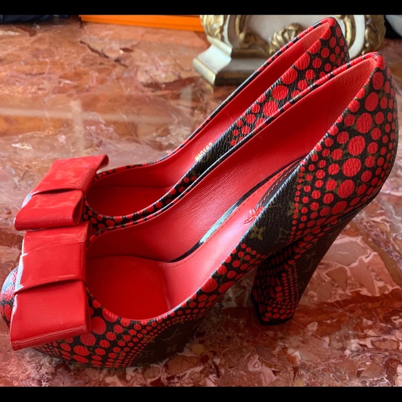 Louis Vuitton Heels - Picture 4 of 8